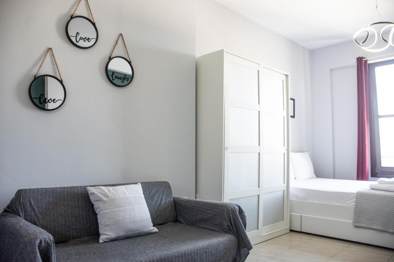 Skg Premium Studios Kastra Thessalonique Extérieur photo